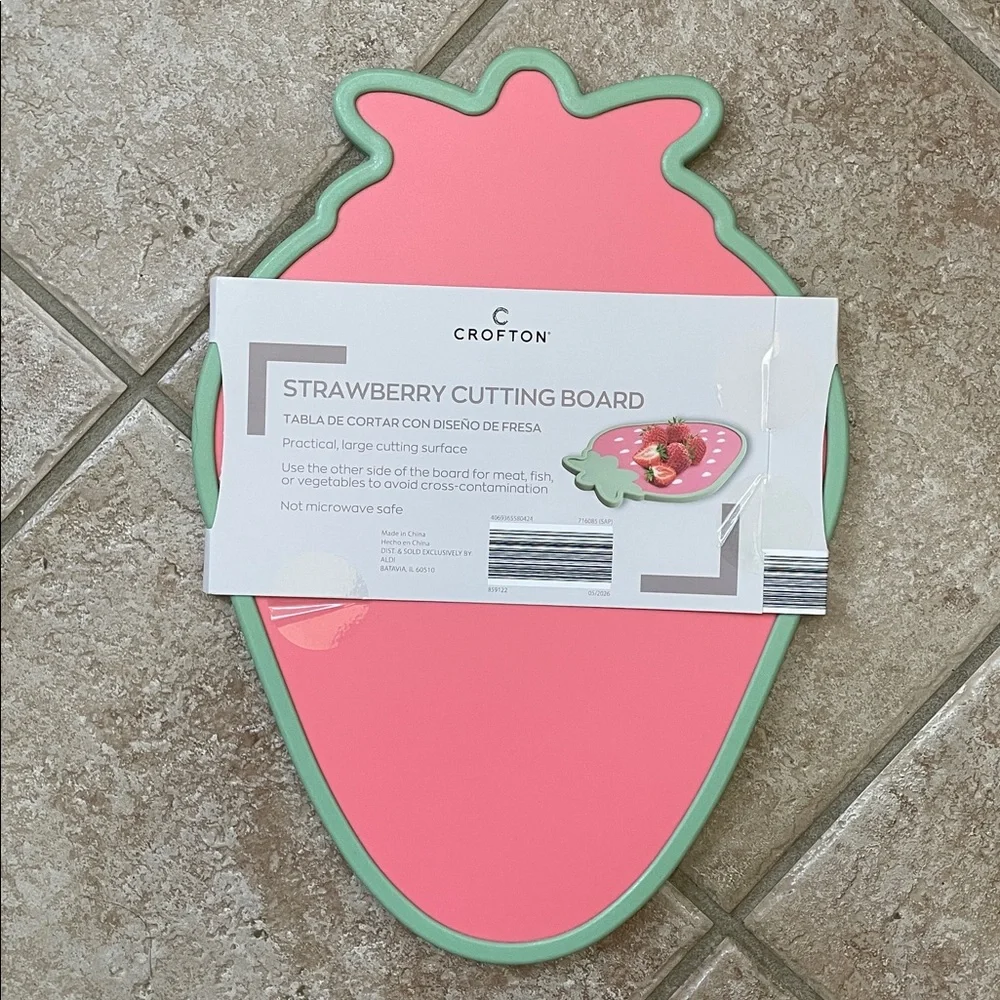 Crofton Strawberry Fruit Shape Two Sided Large Surface Cutting Chopping Board